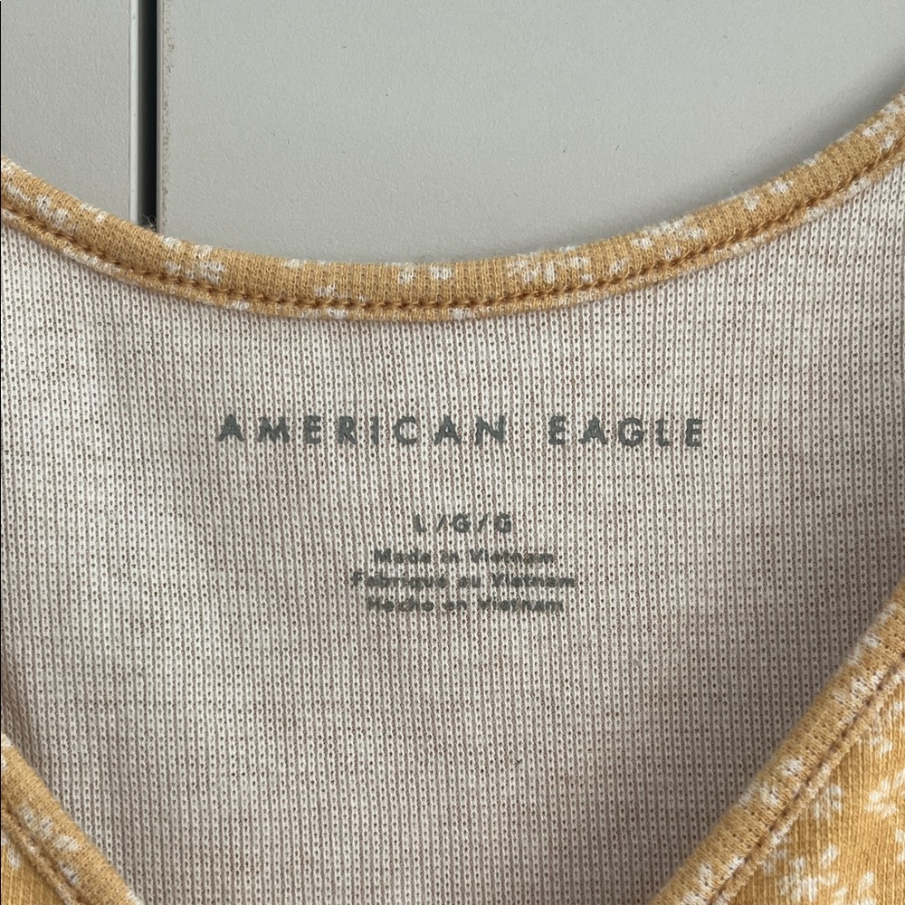 American Eagle Outfitters Mustard Floral Crop Top - L - Picture 2 of 5